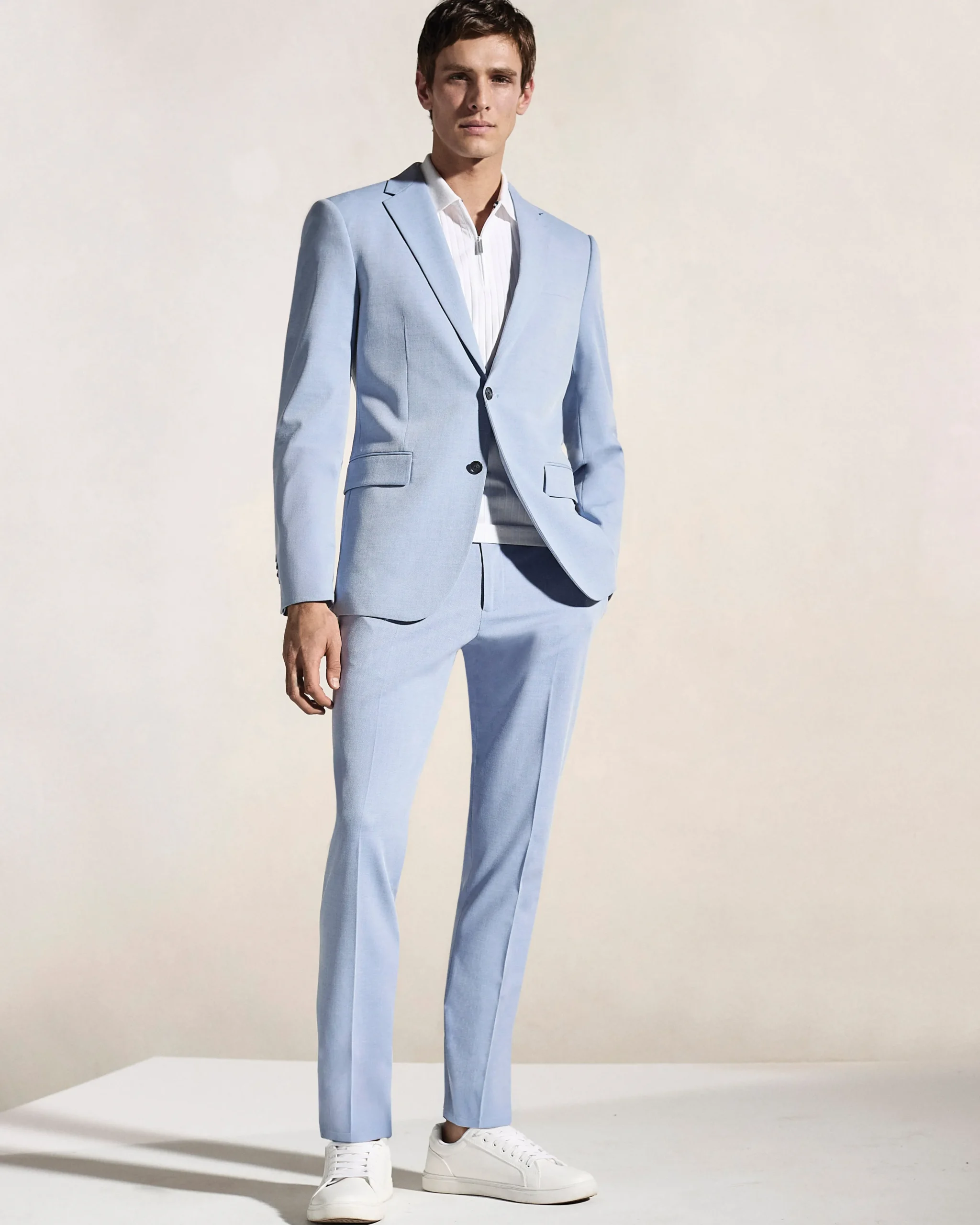 Slim Fit Allure Louis Suit
